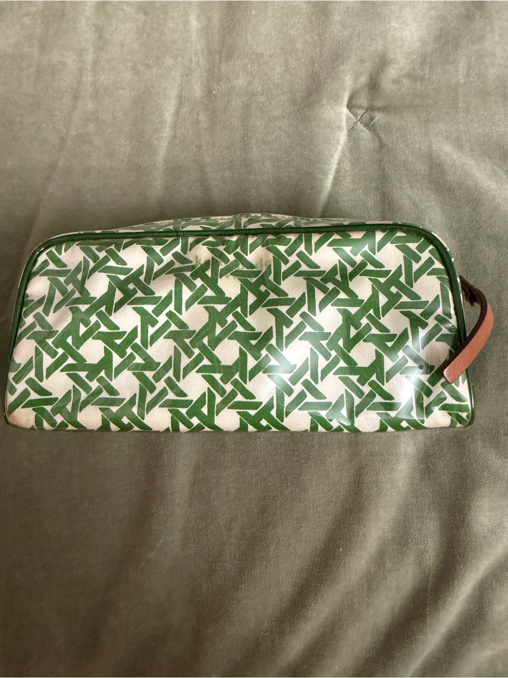 Kate Spade Green Patterned Vinyl Cosmetic Pouch #8